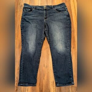 Maurices High Rise Cropped Jeans Size 22